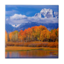 Recherche de teton grand carreaux Montagne couronnée de neige