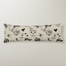 Recherche de tatouages décoration coussins Vintage
