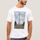 Recherche de international vêtements Monument
