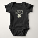 Recherche de lutin bébé vêtements Jour