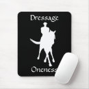Recherche de chevaux dressage tapis souris Cheval