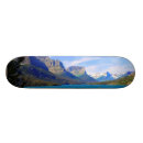 Recherche de lac skateboards Image de couleur