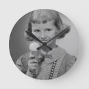 Recherche de nourriture et boisson horloges Noir et blanc