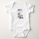 Recherche de hippo bébé vêtements Coeur