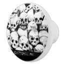 Recherche de squelette boutons et poignées de porte Déplaisant
