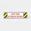 Zoek naar gekke naambordjes Waarschuwing