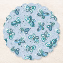 Recherche de papillon bleu dessous de verres Vert