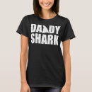 Recherche de shark femme tshirts Famille