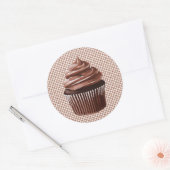 013 Cupcake au Chocolat sur Autocollant Gingham (Enveloppe)