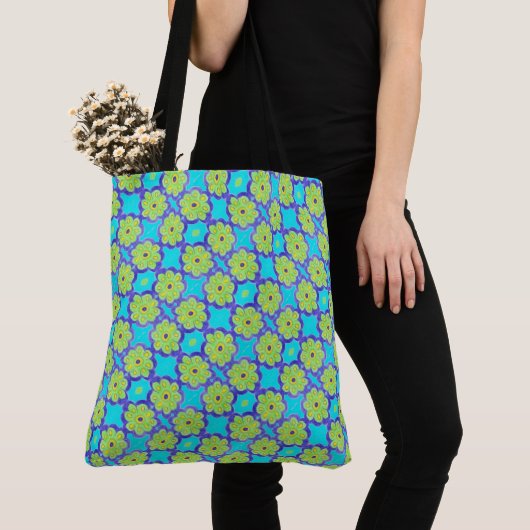 0167 - Fleurs vertes - Sac fourre-tout (De près)