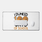 100 dagen basketbalspeler op school bureaumat (Keyboard & Muis)