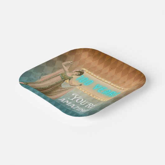 100e Birthday Singer Papieren Bordje (Gebogen)