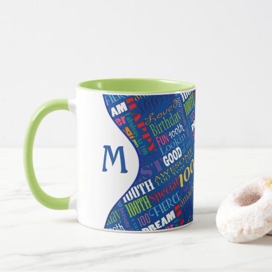 100e gepersonaliseerd monogram van de Fun-partij Mok (Met donut)
