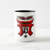 101e Airborne Division Rakkasans Mok (Midden)