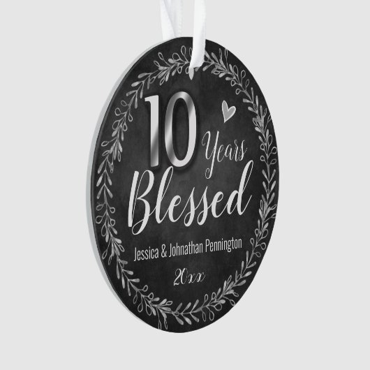 10 ans d'anniversaire de Mariage béni (devant)