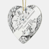 10de Jubileum van het Weddenschap, Tin Jubileum Keramisch Ornament (Links)