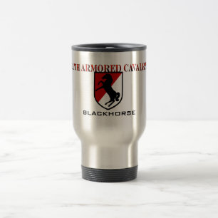 11e gepantserde cavalry Blackhorse Travel Mug Reisbeker