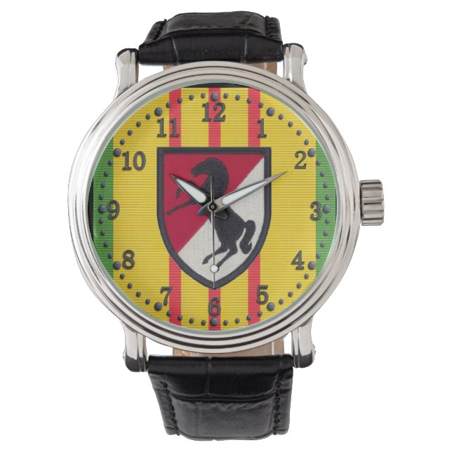 11e Montre VSM de cavalerie blindée (devant)