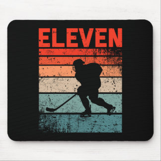 11e verjaardag Retro Ice Hockey 11 jaar oude jonge Muismat