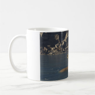 11oz mug with "Cariboo Crossing" image Koffiemok