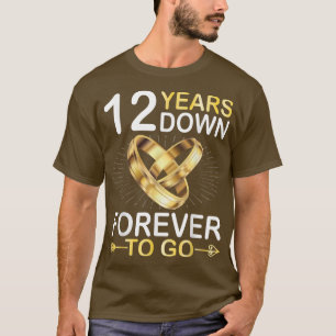12 jaar gehuwd om vrolijk te gaan trouwen t-shirt