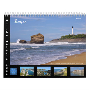 12-maandenkalender aan de rand van het water in Fr Kalender