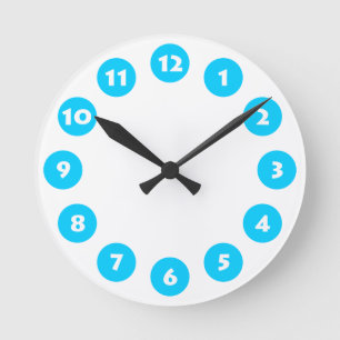 12 Spots - White met Sky Blue op White Ronde Klok