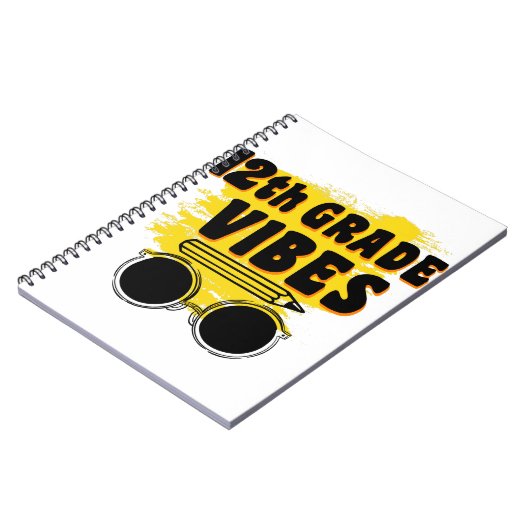 12e klas vibes Shirt terug naar school eerste dag Notitieboek (Linkerzijde)