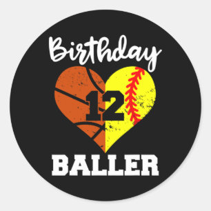 12e verjaardag Baller Plezier 12 Jaar Oud Softbal  Ronde Sticker