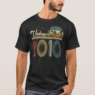 13 jaar oud geboren in 2010 13e verjaardag BOO T-shirt