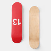 13 SKATEBOARD (Voorkant)