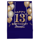 13e verjaardag van de marineblauw en goudballonnen medium cadeauzakje (Achterkant)