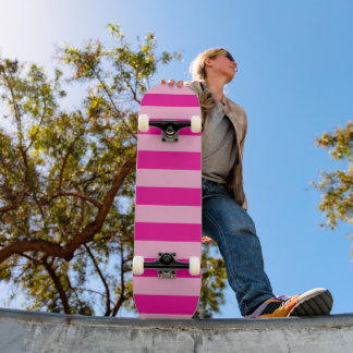 15 Horizontale lichte en hete roze strepen Skateboard