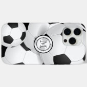 15 Pro Max Monogramme coque iphone de balle de soccer (Verso (horizontal))