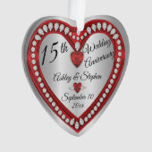 15e Jubileum voor bruiloft Ruby Diamonds Keepslag Ornament (voorkant)