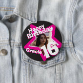 16e anniversaire photo fun hot rose bouton / badge (En situation)