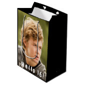 16e verjaardag aangepaste foto hallo 16 jongen medium cadeauzakje (Voorkant Gekanteld)