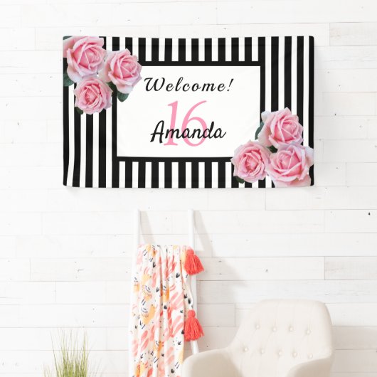 16e verjaardag zwarte witte strepen florals spandoek (Insitu)