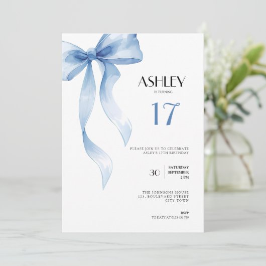 17th Birthday Invitation Blue Bow for Girls (Debout devant)