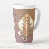 18e anniversaire Mariage Porcelaine Latte Mug (Angle droit)