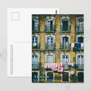 18e eeuw vervallen gebouw in Alfama district. Liss Briefkaart