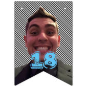 18e verjaardag met foto vlaggetjes (Tweede vlag)