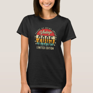 18e verjaardag van de Vintage 2005 18 jaar oud oud T-shirt