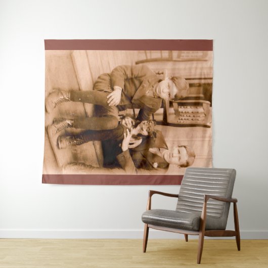 1920, twee jongens, één hond wandkleed (In Situ (horizontaal))