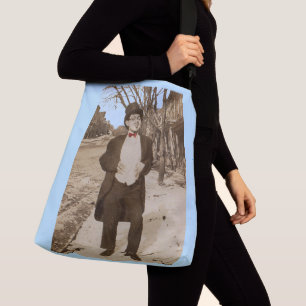 1920s vernaculair, jong man met fotoklasse crossbody tas