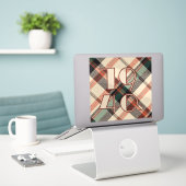 1940s Plaid Vinyl Sticker (Laptop op bureau)