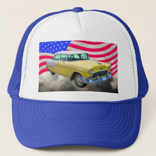1955 Chevrolet Bel Air met Amerikaanse vlag Trucker Pet