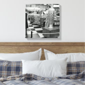 1963 Chicago Auto Show Chrysler Pace Car Woman Canvas Afdruk (Insitu (Slaapkamer))