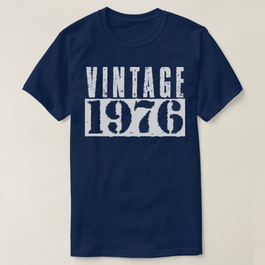 1976 Wit Tekst T-shirt (Design voorkant)