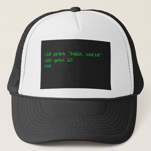1980's style computer font programming "Hello Worl Trucker Pet (Voorkant)